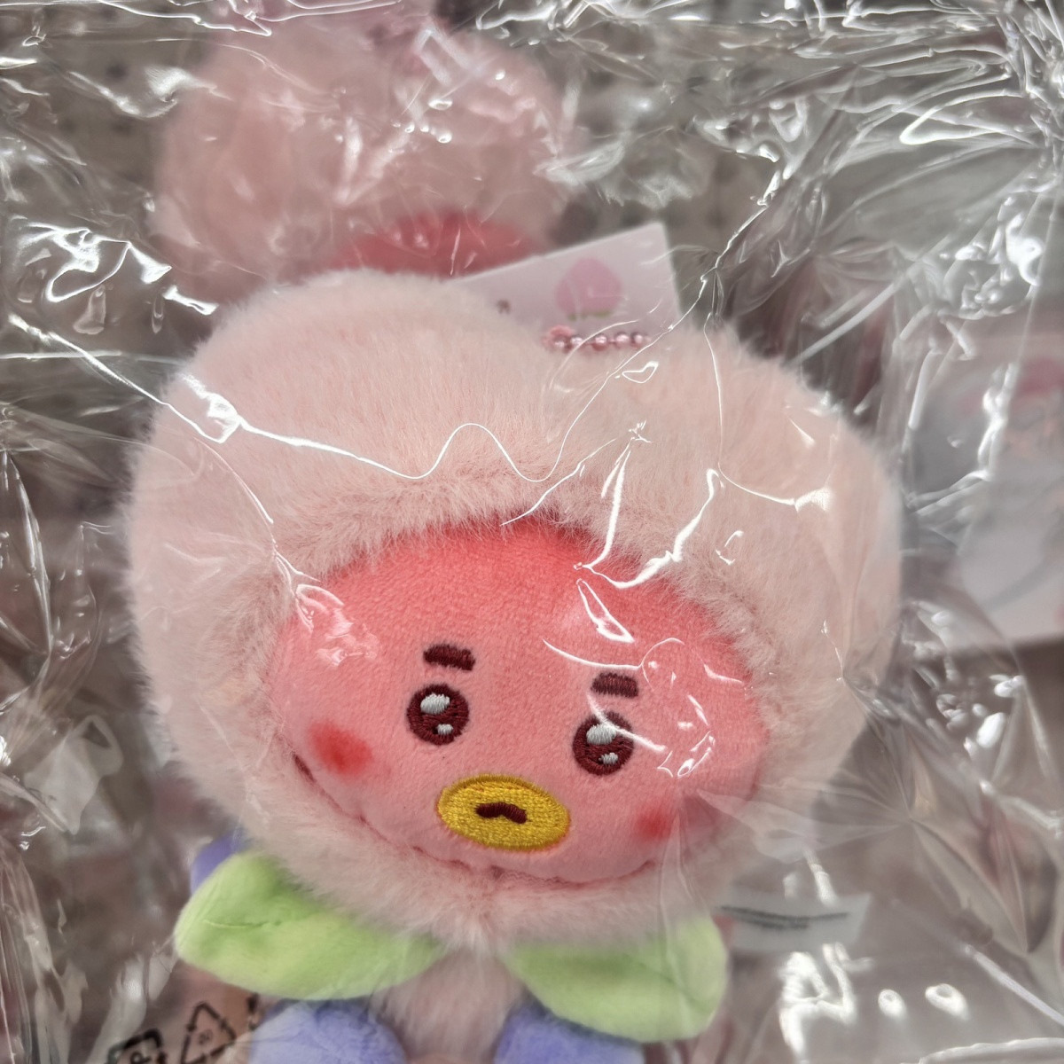 Trendiger Kpop BT21 Peach Plüs – Phone Accessories Charms Bewertung und Preis